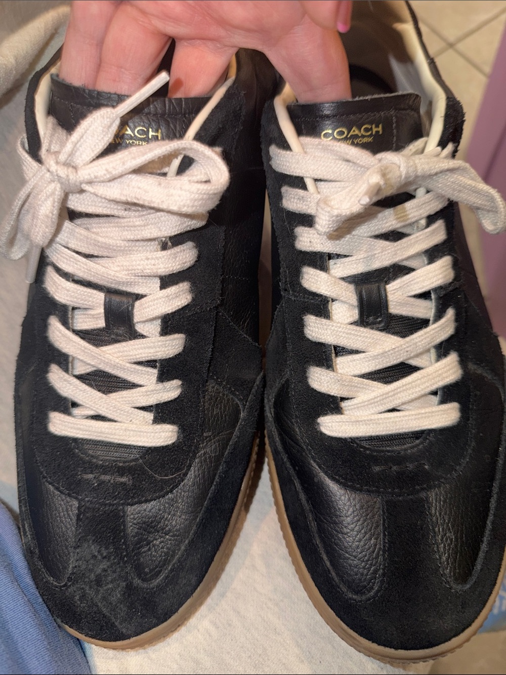 Coach Ellis Trainers Black